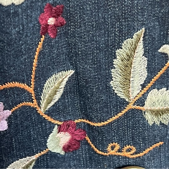 Doncaster Dark Denim Floral Embroidered Jean Jacket Cropped Boho Peacoat Size 10 - Picture 12 of 12